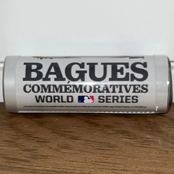 Houston Astros Commemorative 2017 World Series Champions Ring - Picture 11 of 11